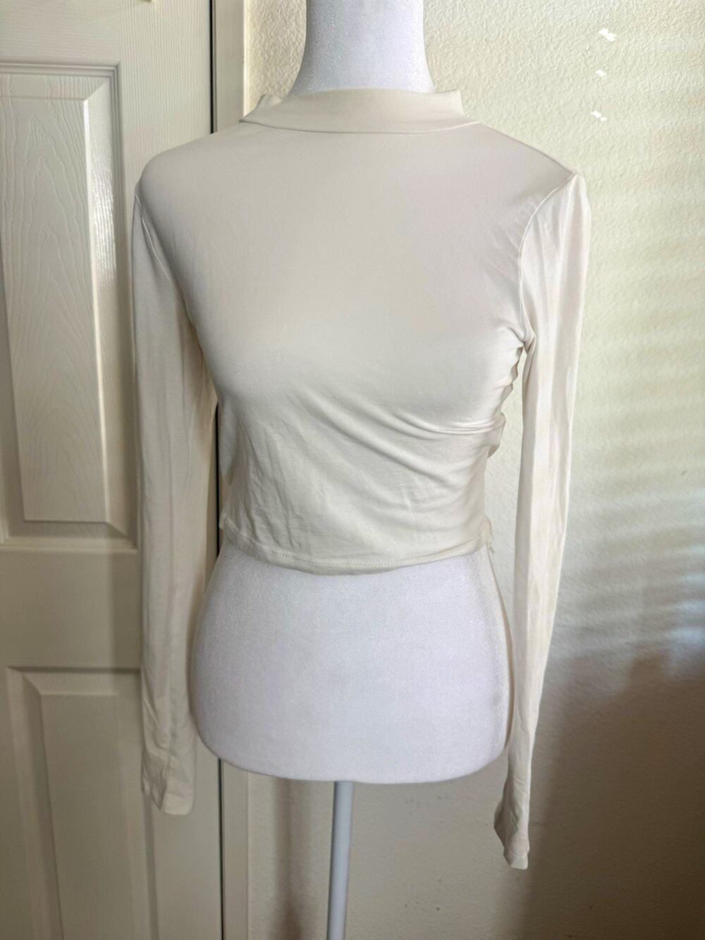 Fashion Nova Women’s S White Knit Crew Neck Stretch Top 52166TP